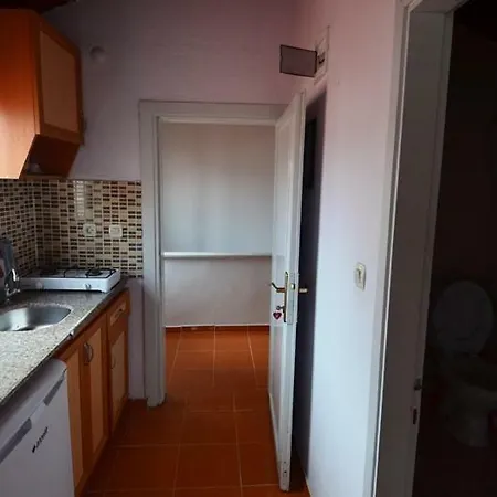 Avsa Roza Apart *